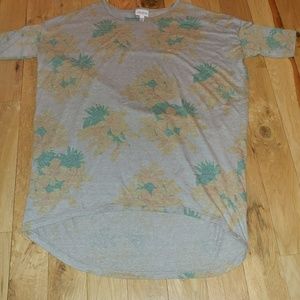 NWOT. Lularoe Irma. Xs